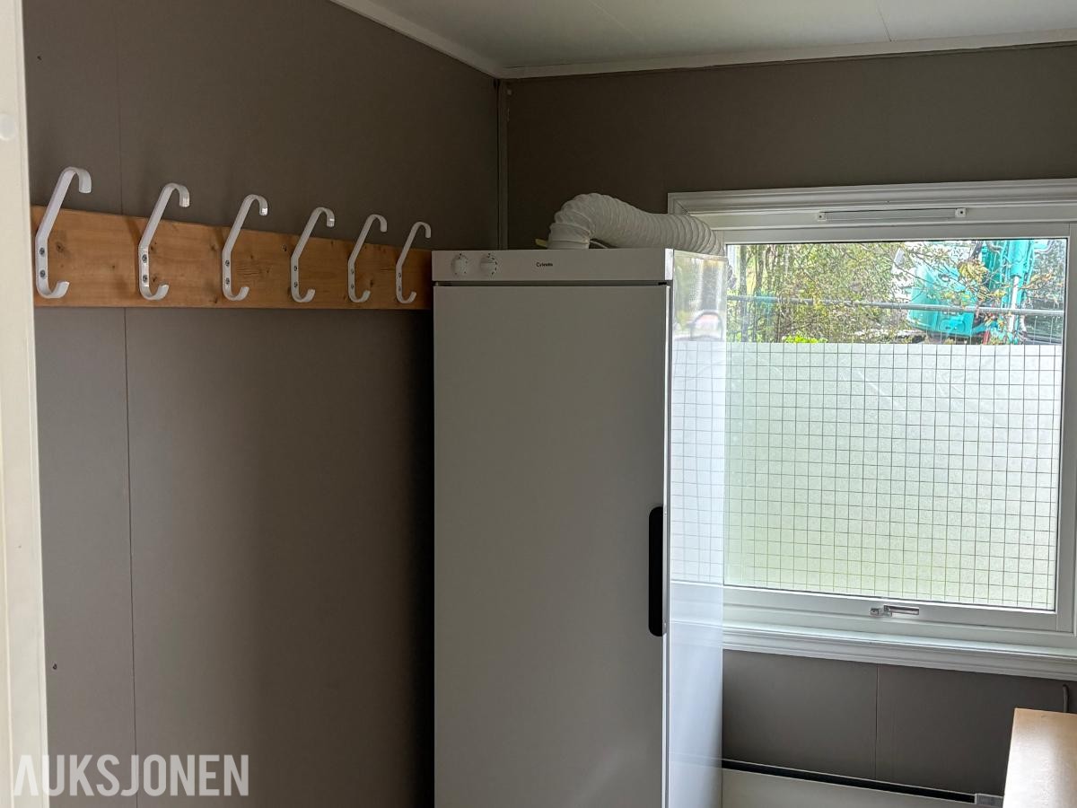 Brakke / mannskapsbrakke ca. 30 M2 - kjøkken, garderobe og WC - Mo i Rana